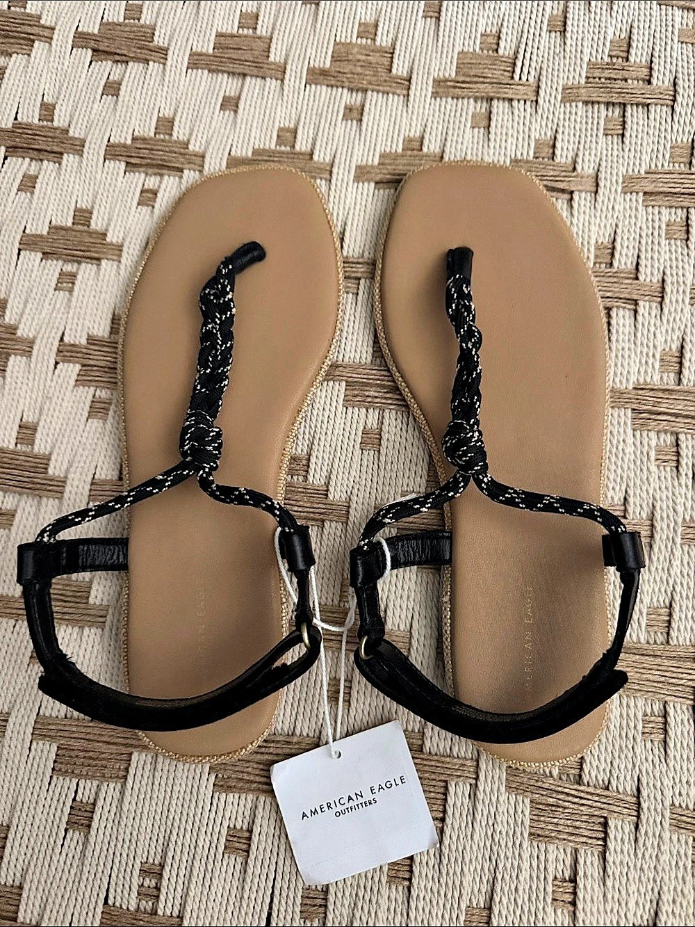 American Eagle Outfitters Women's Black Strappy Sandals US 9 NWT